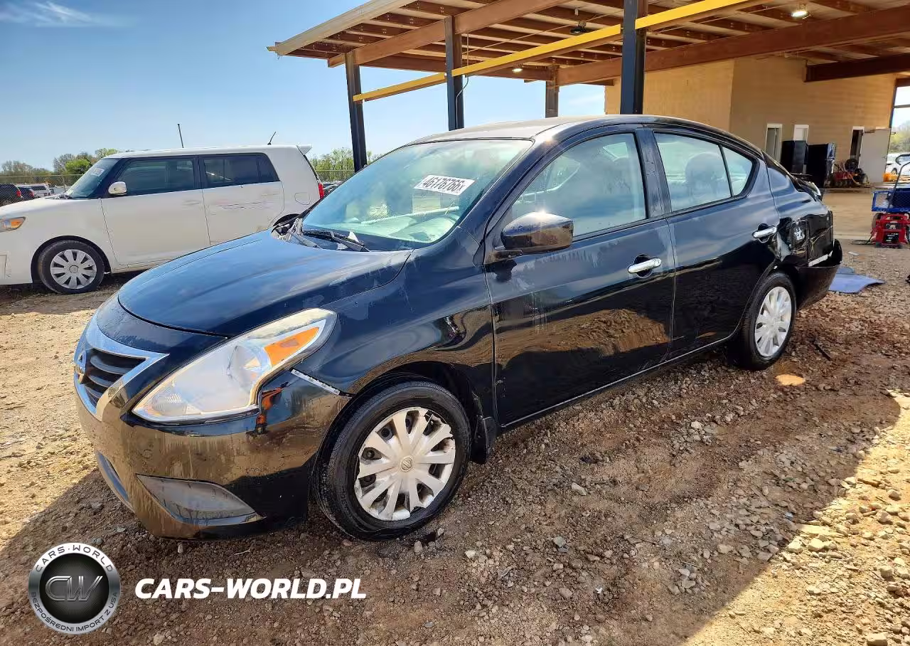 2015 Nissan Versa 1.6 Sv