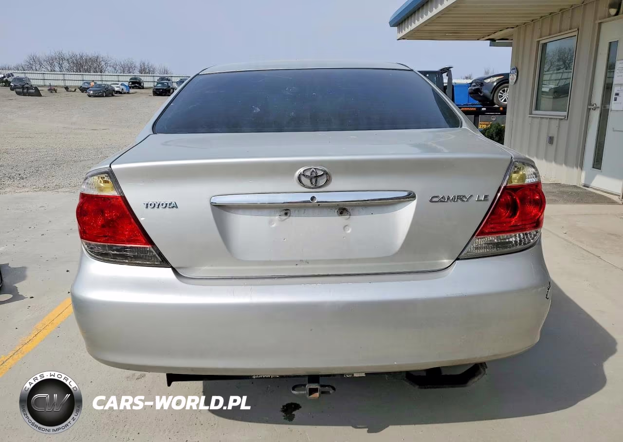 2005 Toyota Camry Le VIN:4T1BE32KX5U392958 - 6