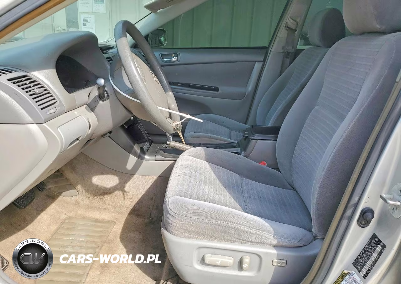 2005 Toyota Camry Le VIN:4T1BE32KX5U392958 - 7
