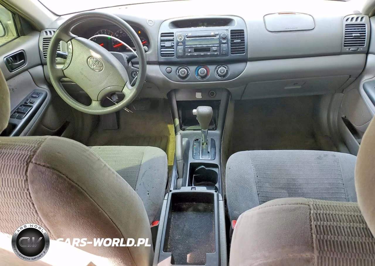 2005 Toyota Camry Le VIN:4T1BE32KX5U392958 - 8
