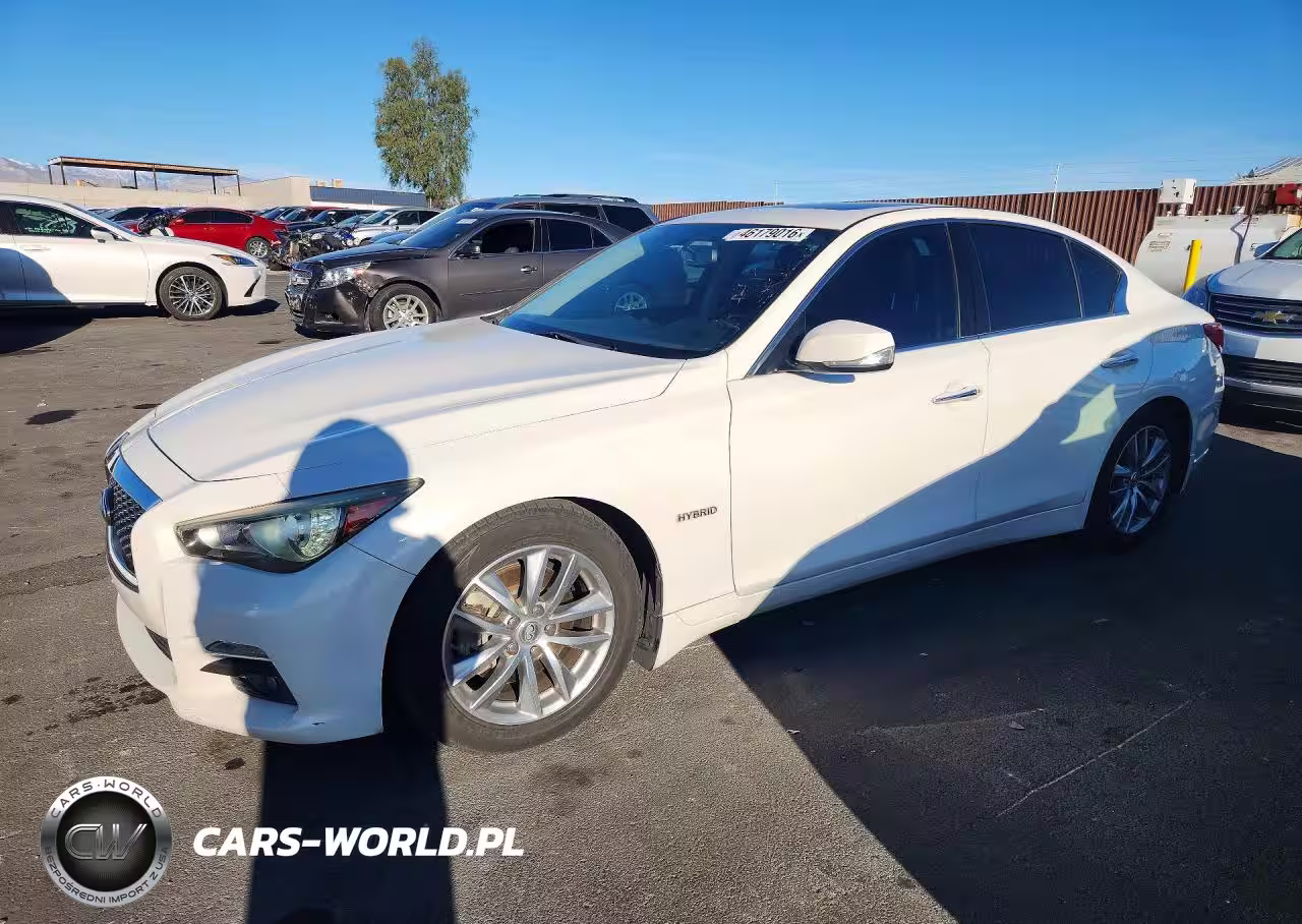 2015 Infiniti Q50 Hybrid Premium