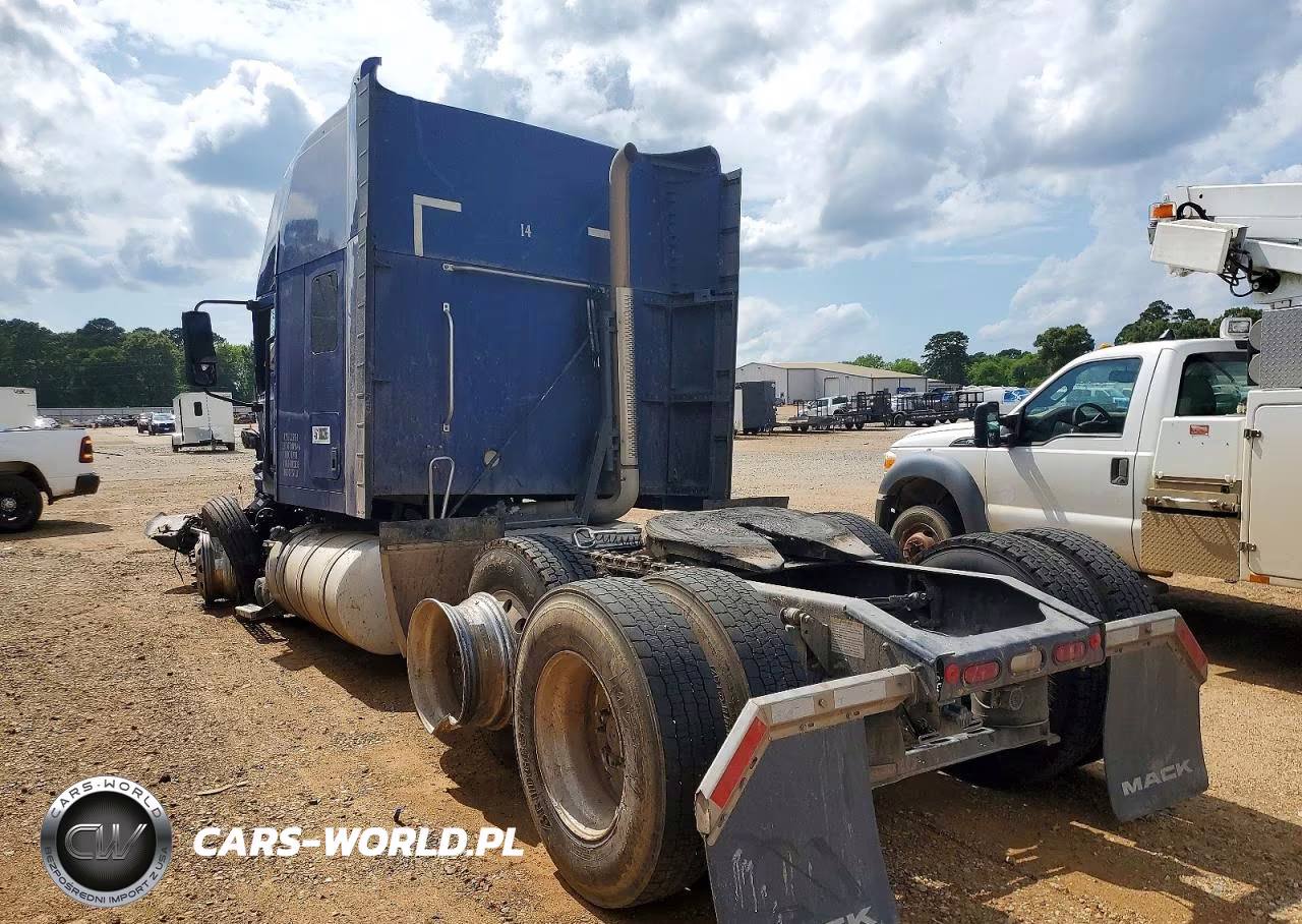 2025 Mack Anthem Semi Truck VIN:1M1AN4GY8SM052139 - 3