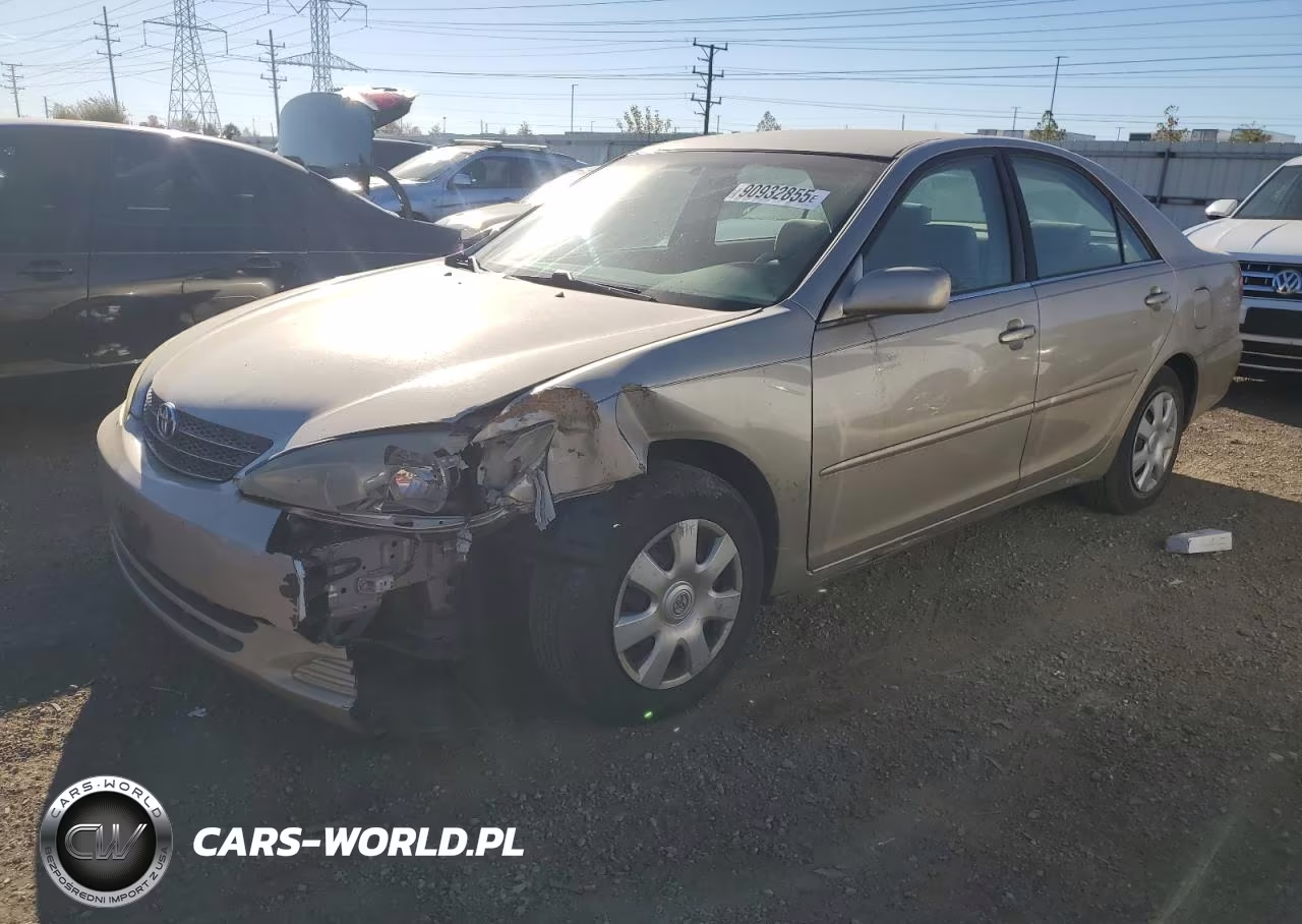 2004 Toyota Camry Le