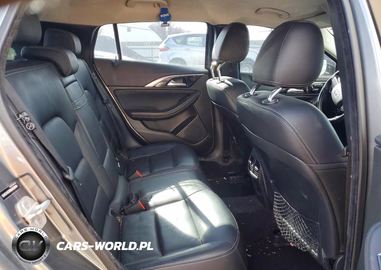2017 Infiniti Qx30 Luxury VIN:SJKCH5CR8HA020500 - 11