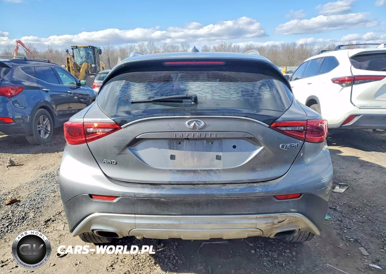 2017 Infiniti Qx30 Luxury VIN:SJKCH5CR8HA020500 - 6