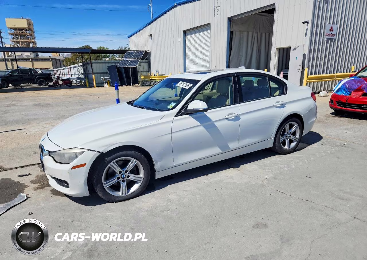 2014 BMW 328 I – zdjęcie 1 z 12