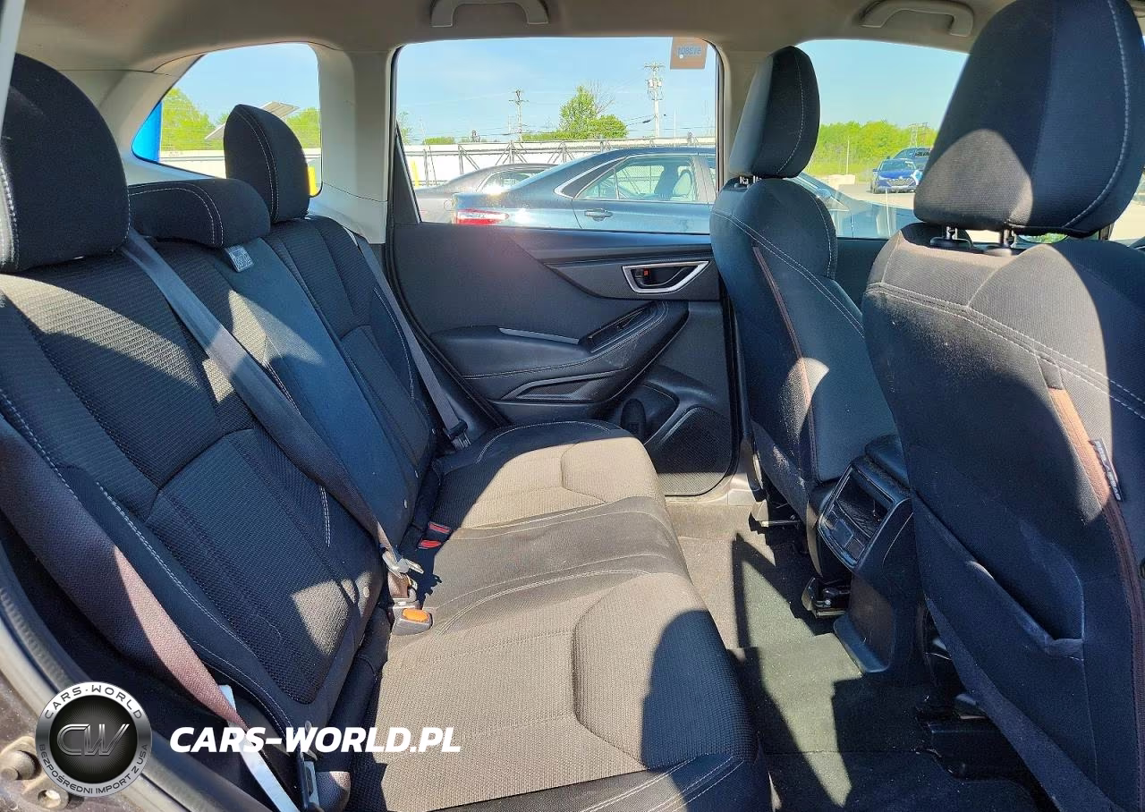 2019 Subaru Forester VIN:JF2SKACC4KH509206 - 11