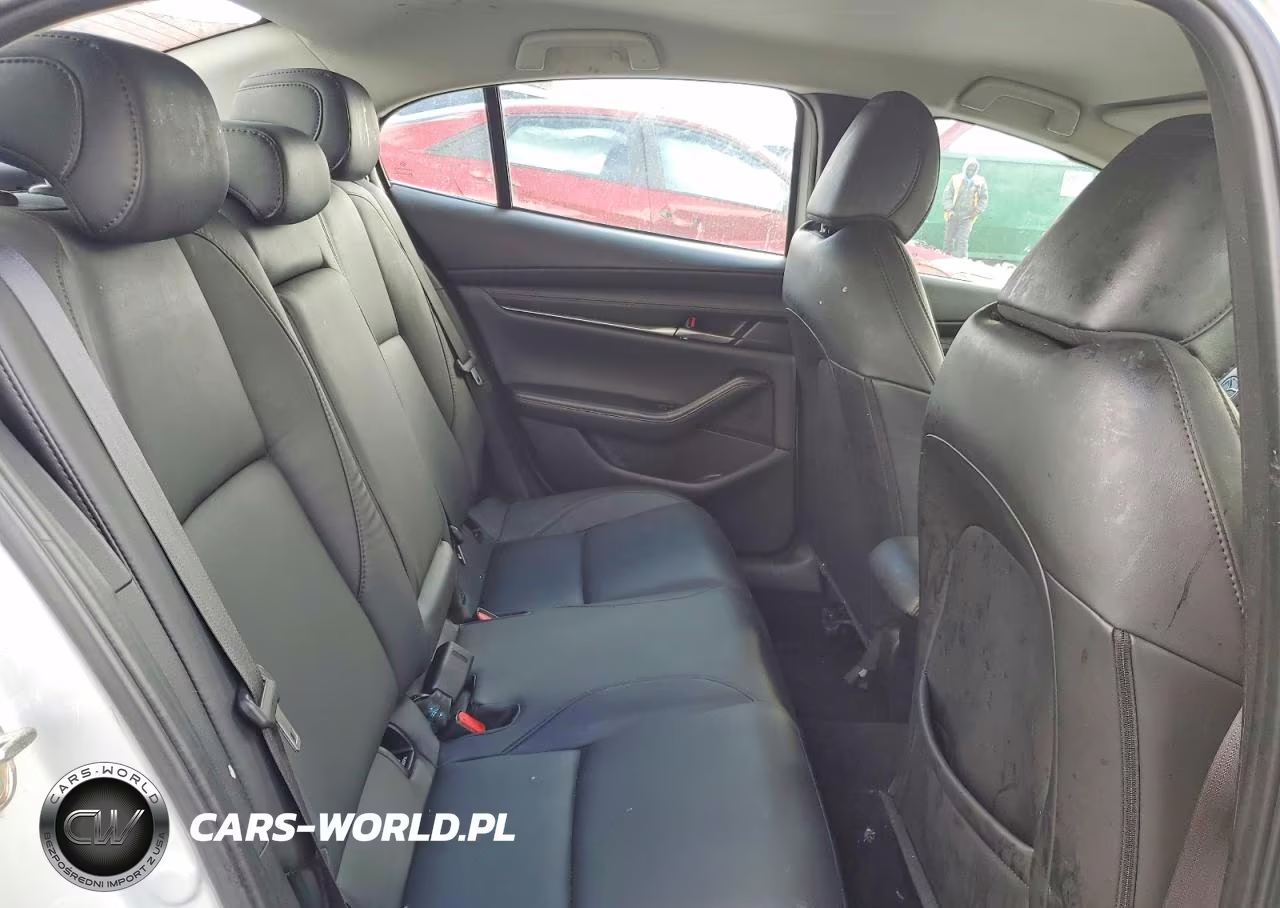 2024 Mazda 3 Select Sport VIN:3MZBPABM4RM423701 - 10