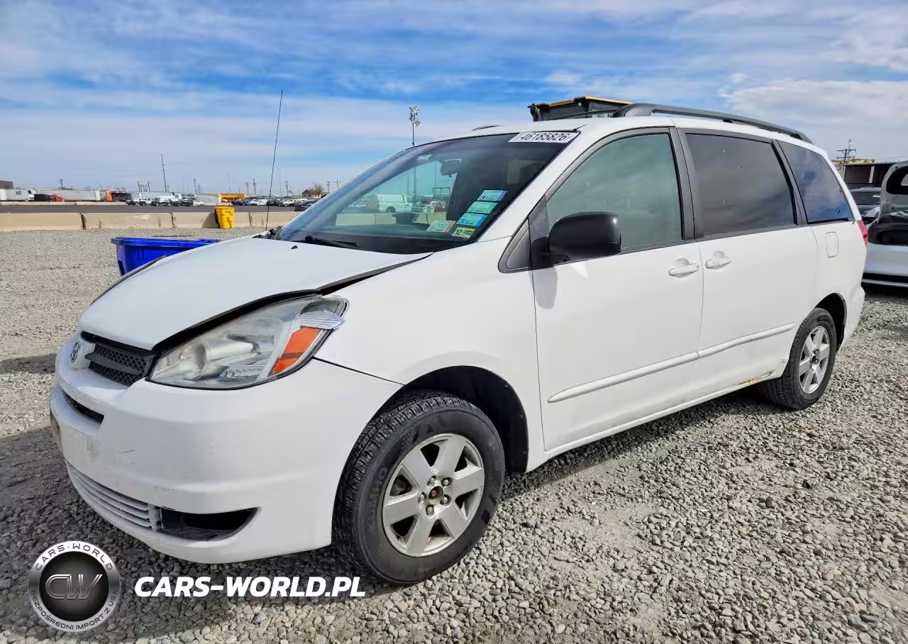 2004 Toyota Sienna Le 8 Passenger