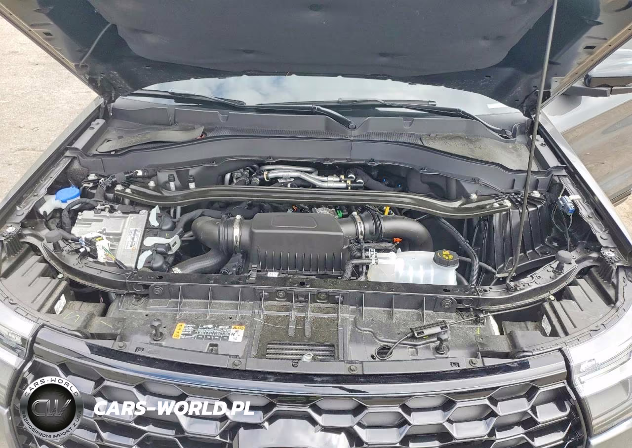 2025 Ford Explorer St VIN:1FMWK7GC1SGC82975 - 12