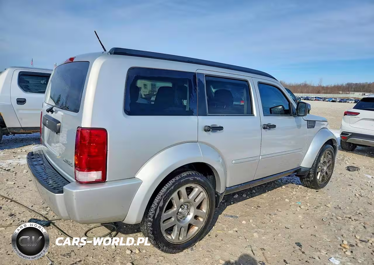 2010 Dodge Nitro Heat VIN:1D4PU4GK7AW174649 - 3