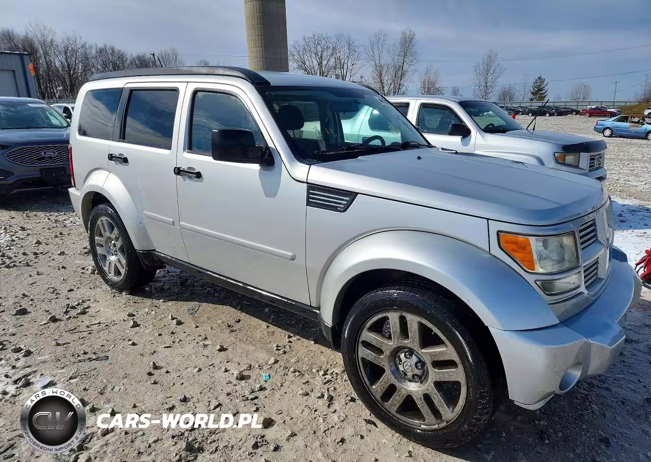 2010 Dodge Nitro Heat VIN:1D4PU4GK7AW174649 - 4