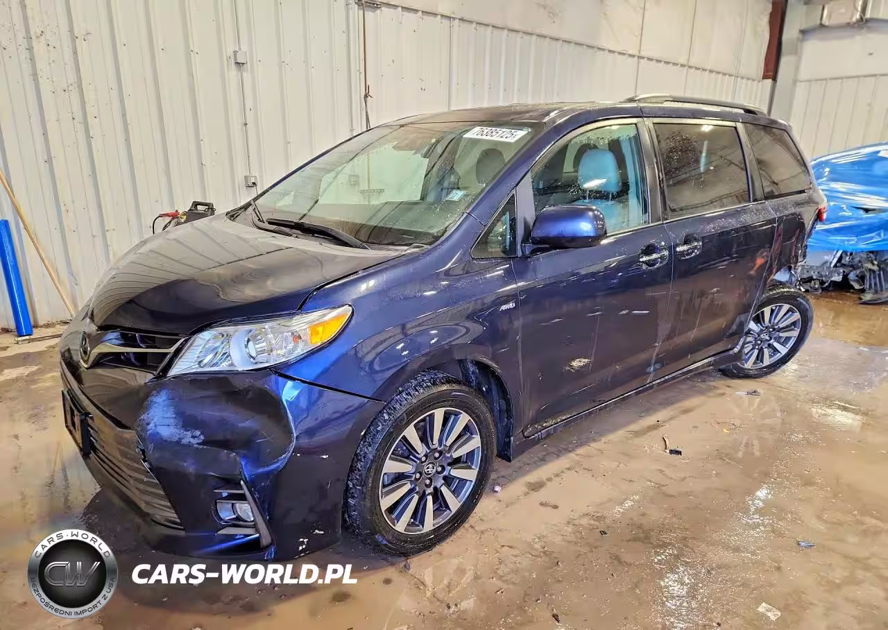 2018 Toyota Sienna Xle