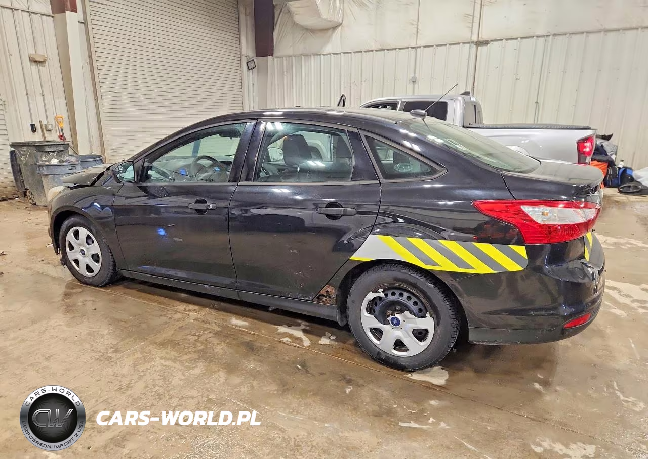 2013 Ford Focus S VIN:1FADP3E21DL203708 - 2