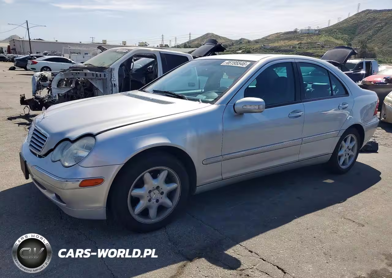 2004 Mercedes-Benz C 240
