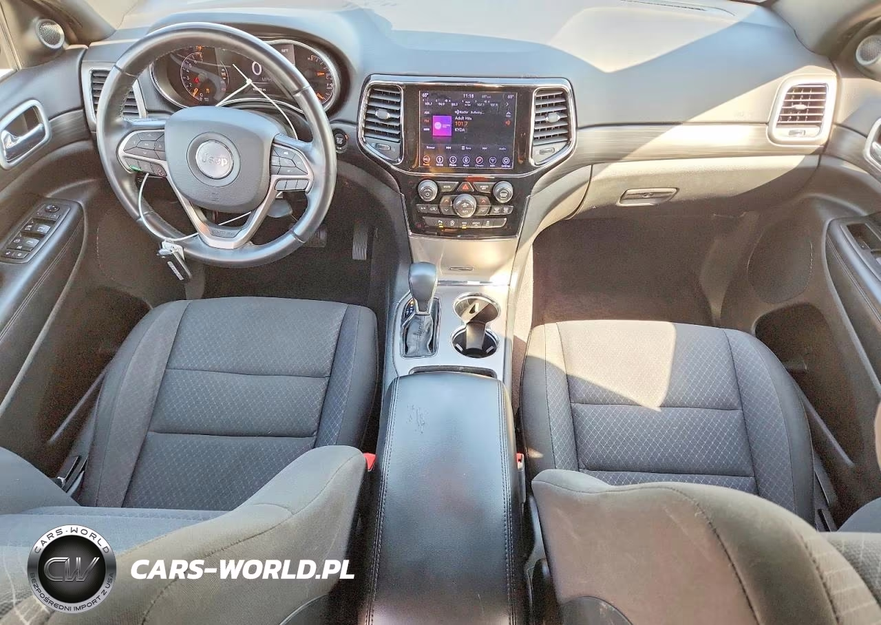 2019 Jeep Grand Cherokee Laredo VIN:1C4RJEAG5KC615495 - 8