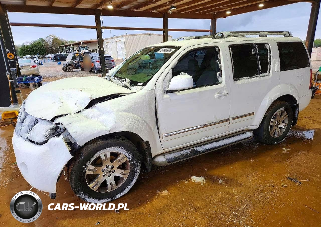 2011 Nissan Pathfinder S