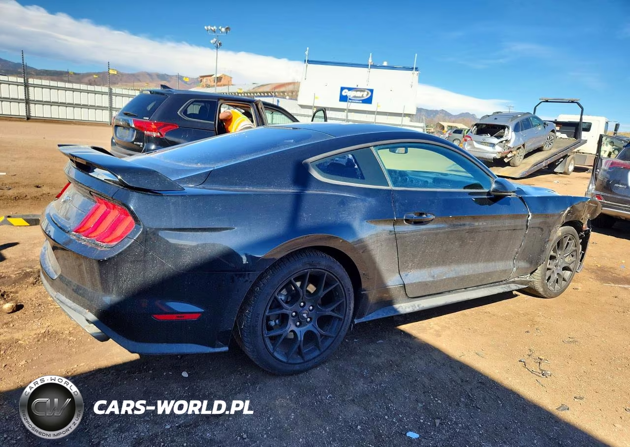 2018 Ford Mustang VIN:1FA6P8TH9J5145070 - 3