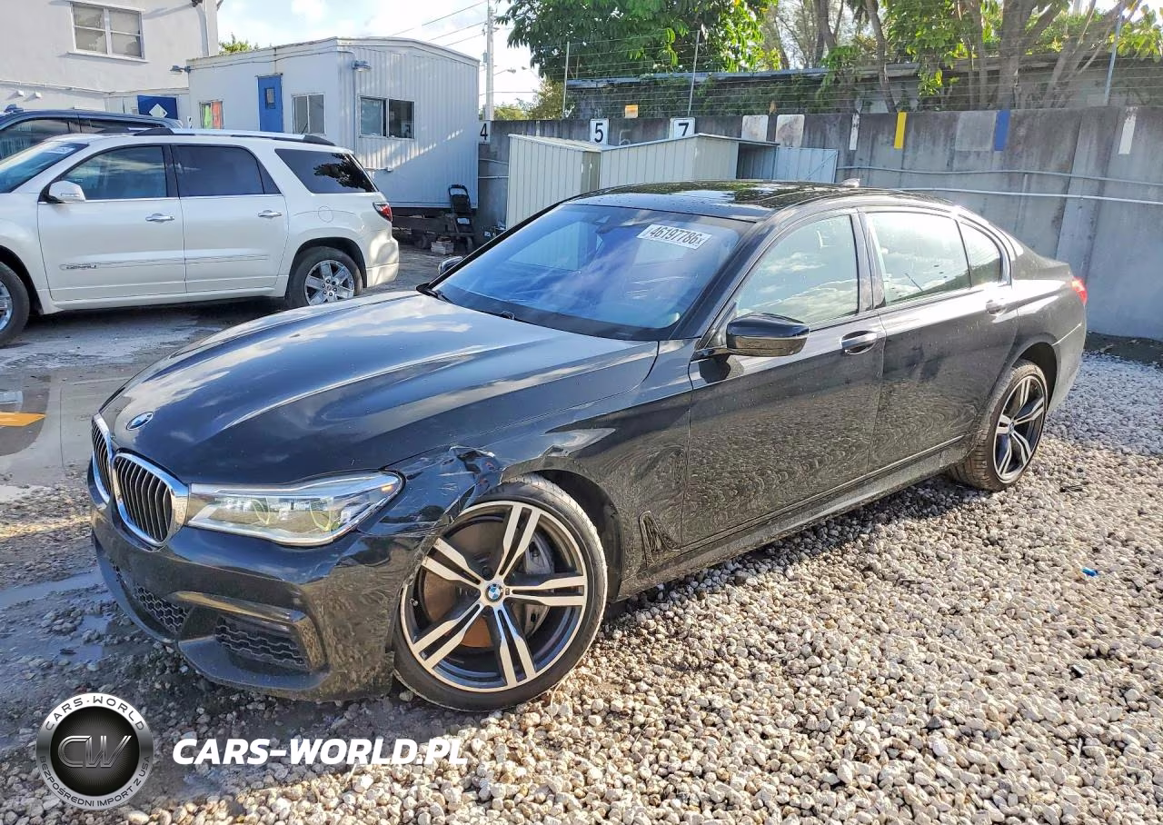 2018 BMW 750 Xi
