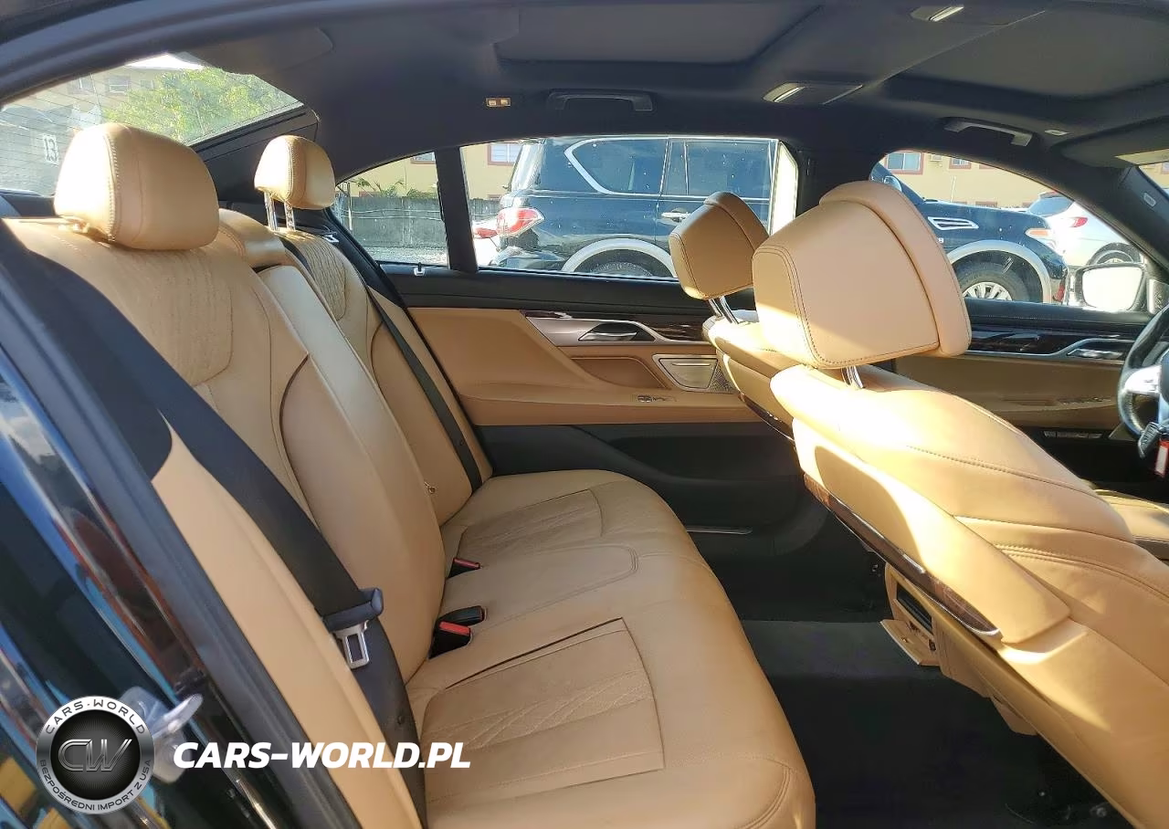 2018 BMW 750 Xi VIN:WBA7F2C57JG423745 - 10