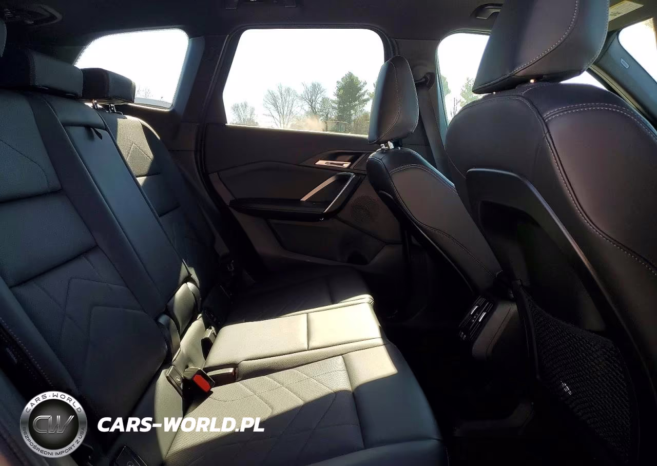 2024 BMW X1 xDrive28I VIN:WBX73EF0XR5Z28783 - 10
