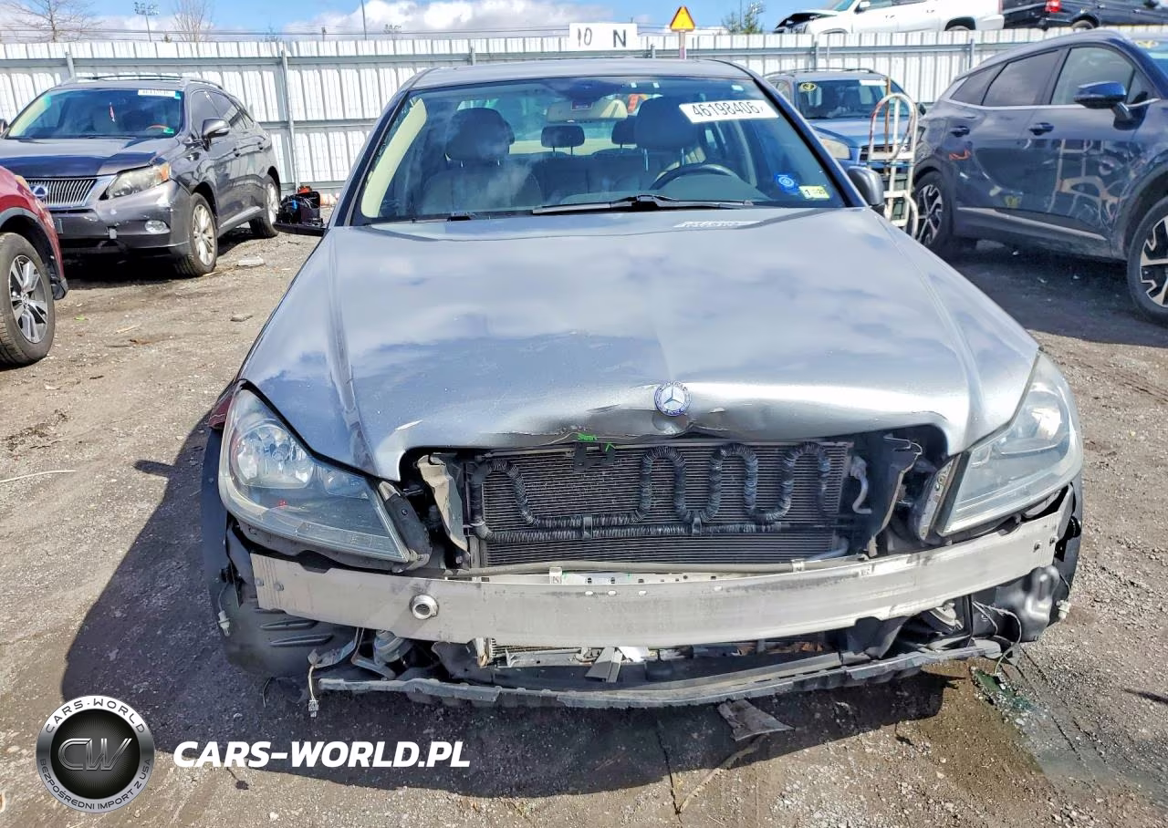 2013 Mercedes-Benz C 300 4Matic VIN:WDDGF8AB9DR289138 - 5