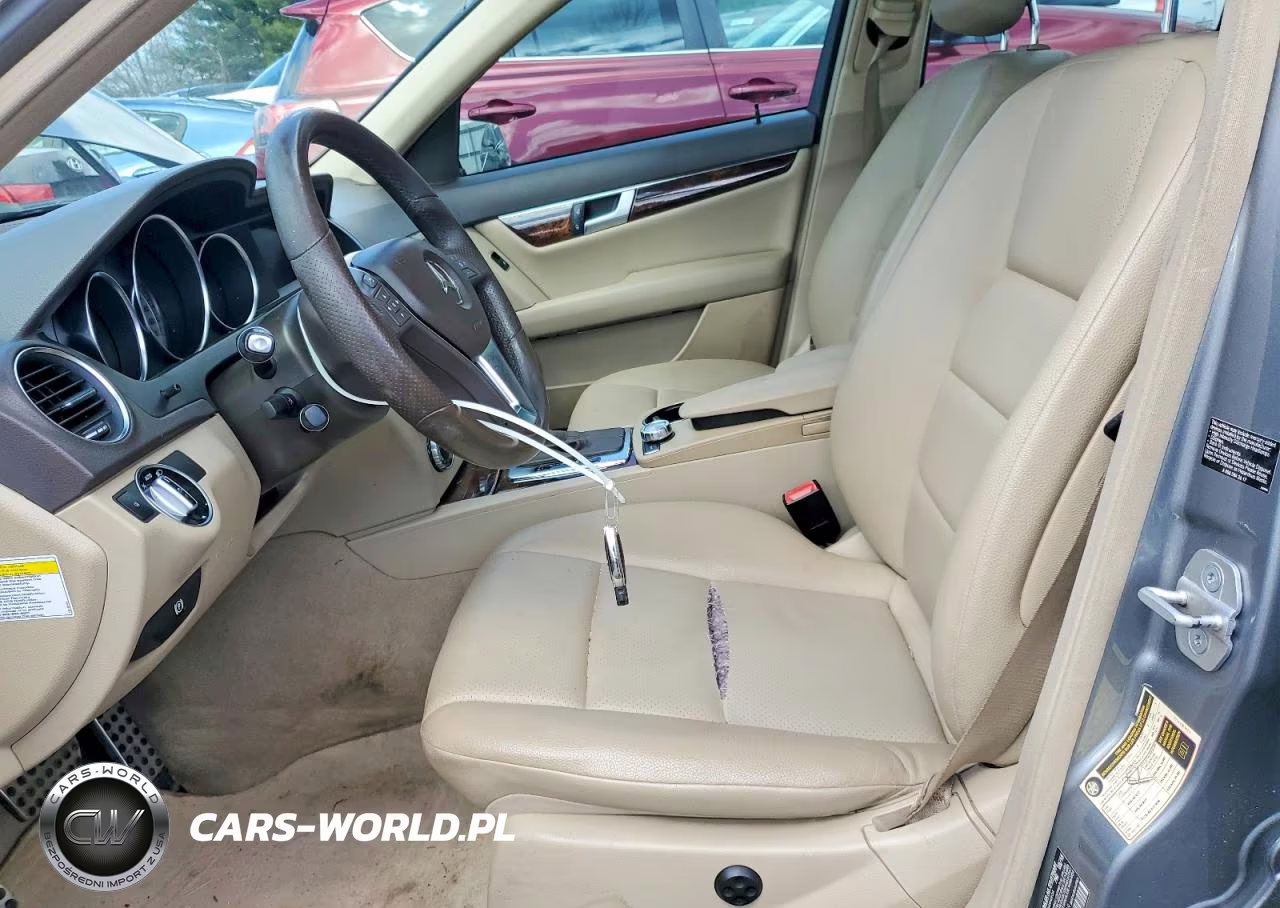 2013 Mercedes-Benz C 300 4Matic VIN:WDDGF8AB9DR289138 - 7