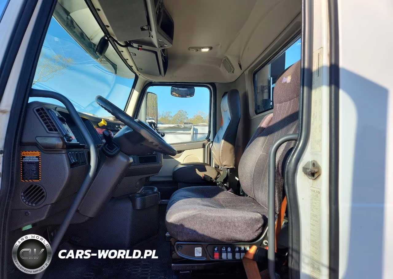 2018 Volvo Vnl Semi Truck VIN:4V4N39TG4JN892501 - 5
