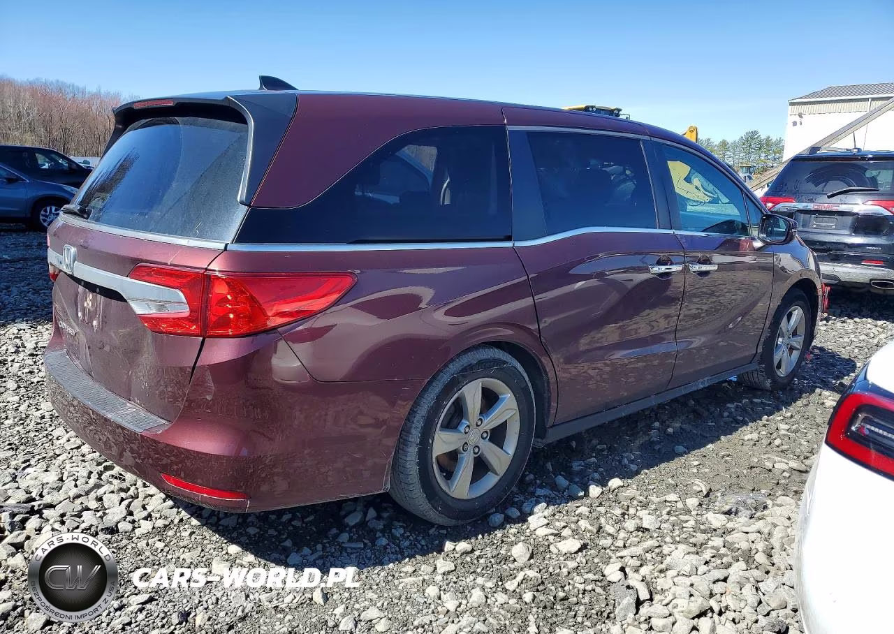 2018 Honda Odyssey Exl VIN:5FNRL6H70JB013675 - 3