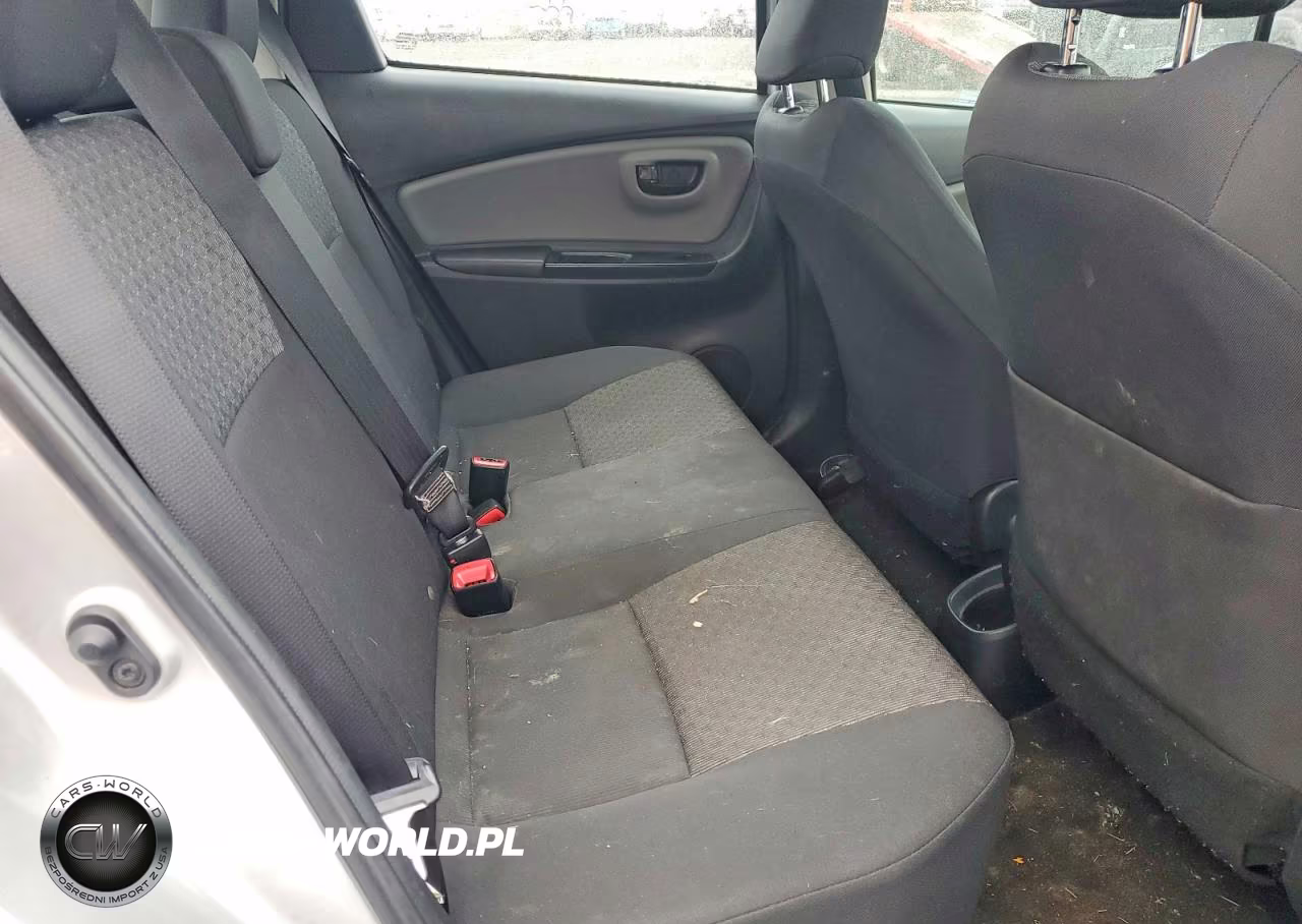 2015 Toyota Yaris 5-Door L VIN:VNKKTUD36FA035521 - 10