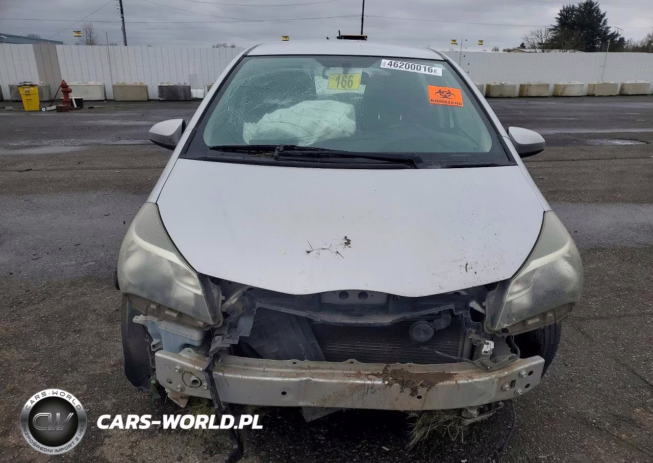 2015 Toyota Yaris 5-Door L VIN:VNKKTUD36FA035521 - 5