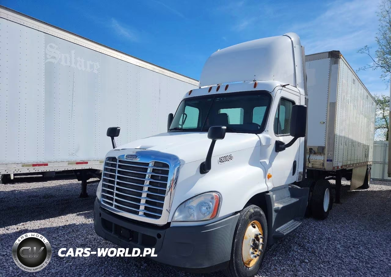 2016 Freightliner Cascadia 125 Semi Truck VIN:1FUBGEDV0GLHC5640 - 2