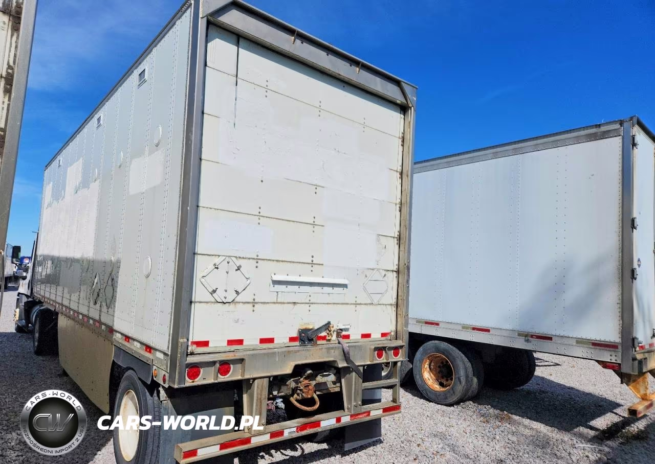 2016 Freightliner Cascadia 125 Semi Truck VIN:1FUBGEDV0GLHC5640 - 3