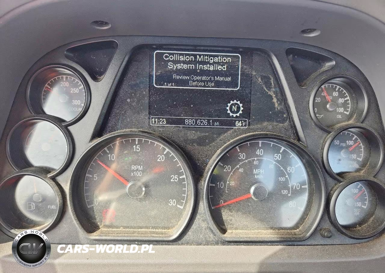 2017 Peterbilt 579 Semi Truck VIN:1XPBA48XXHD429003 - 8