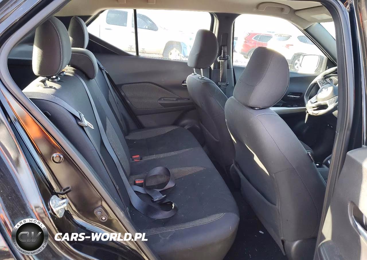 2019 Nissan Kicks Sv VIN:3N1CP5CU6KL493521 - 11