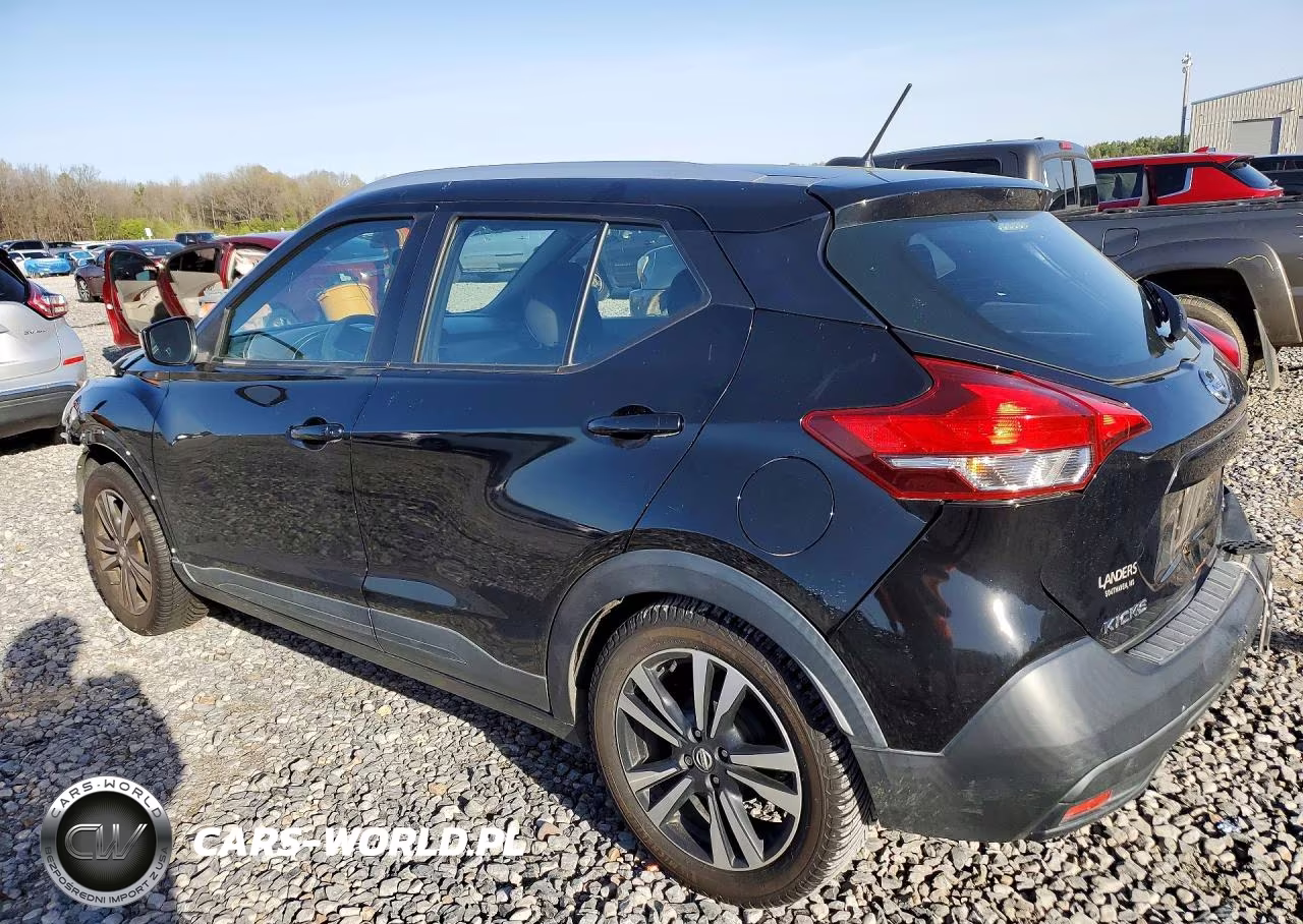 2019 Nissan Kicks Sv VIN:3N1CP5CU6KL493521 - 2