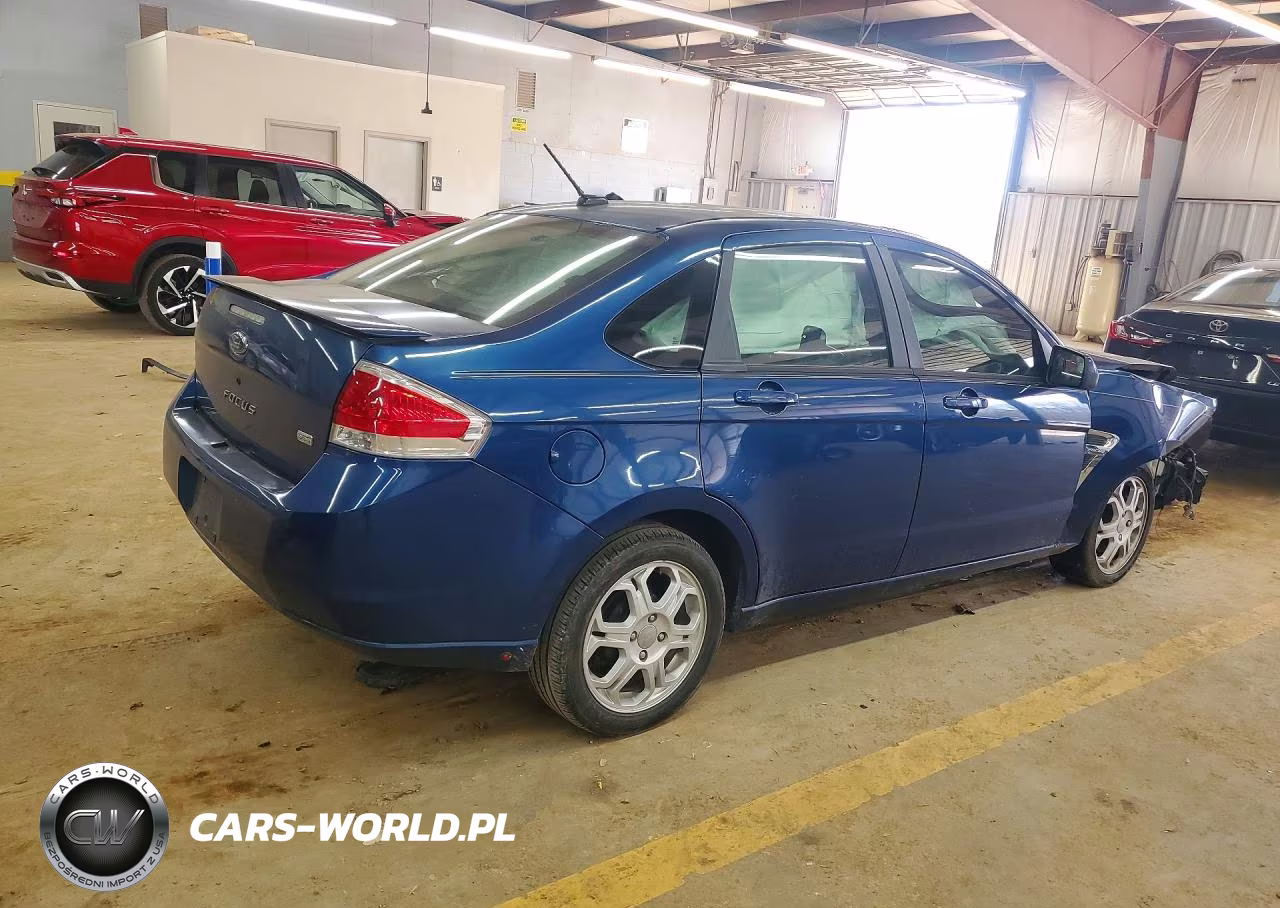 2008 Ford Focus VIN:1FAHP35N78W246305 - 3
