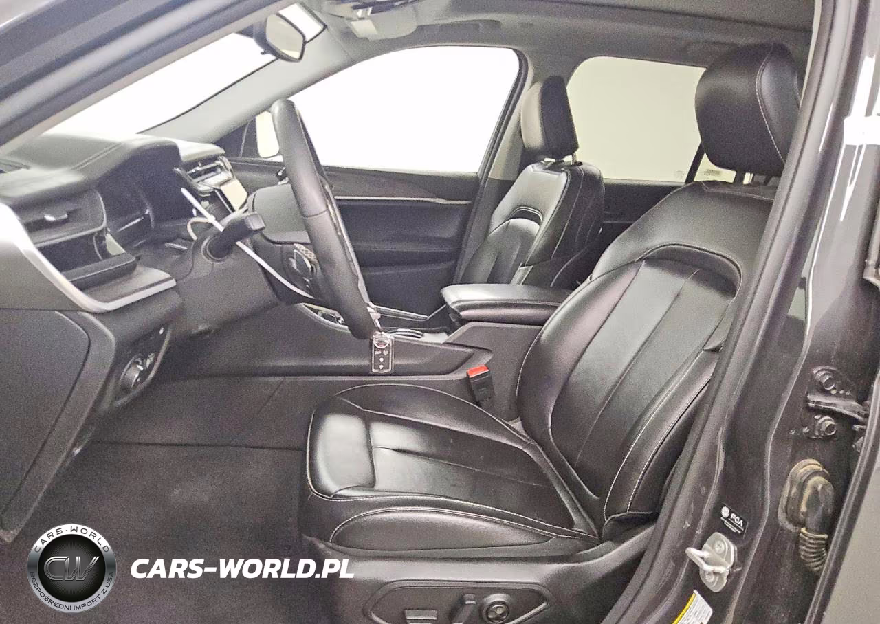 2023 Jeep Grand Cherokee Limited 4Xe VIN:1C4RJYB62PC649229 - 7