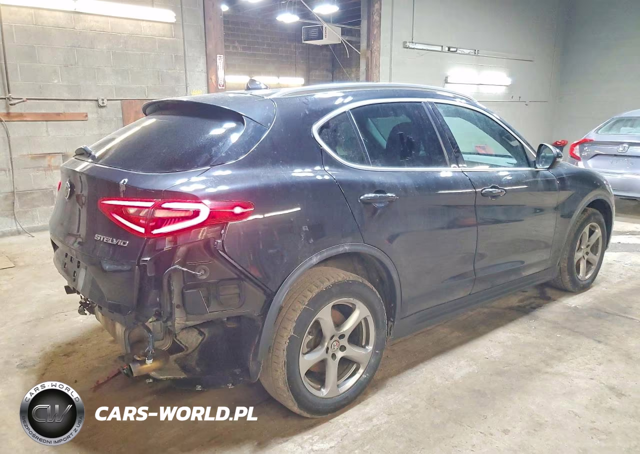 2021 Alfa Romeo Stelvio Sport VIN:ZASPAKAN5M7D11428 - 3
