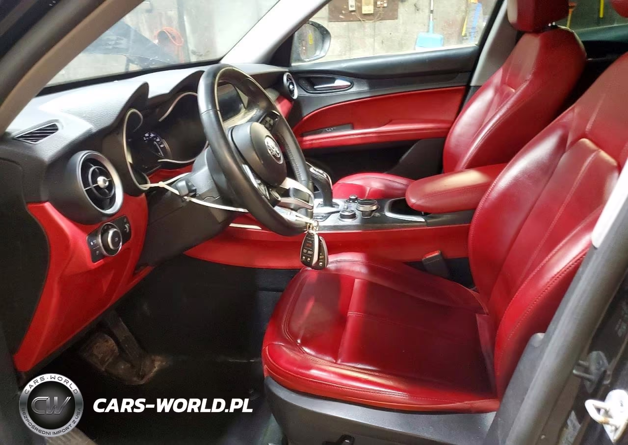 2021 Alfa Romeo Stelvio Sport VIN:ZASPAKAN5M7D11428 - 7