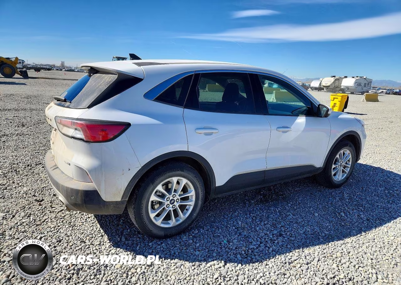 2020 Ford Escape Se VIN:1FMCU9G65LUB80746 - 3