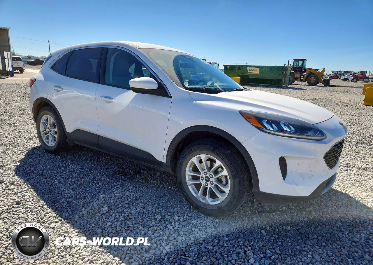 2020 Ford Escape Se VIN:1FMCU9G65LUB80746 - 4