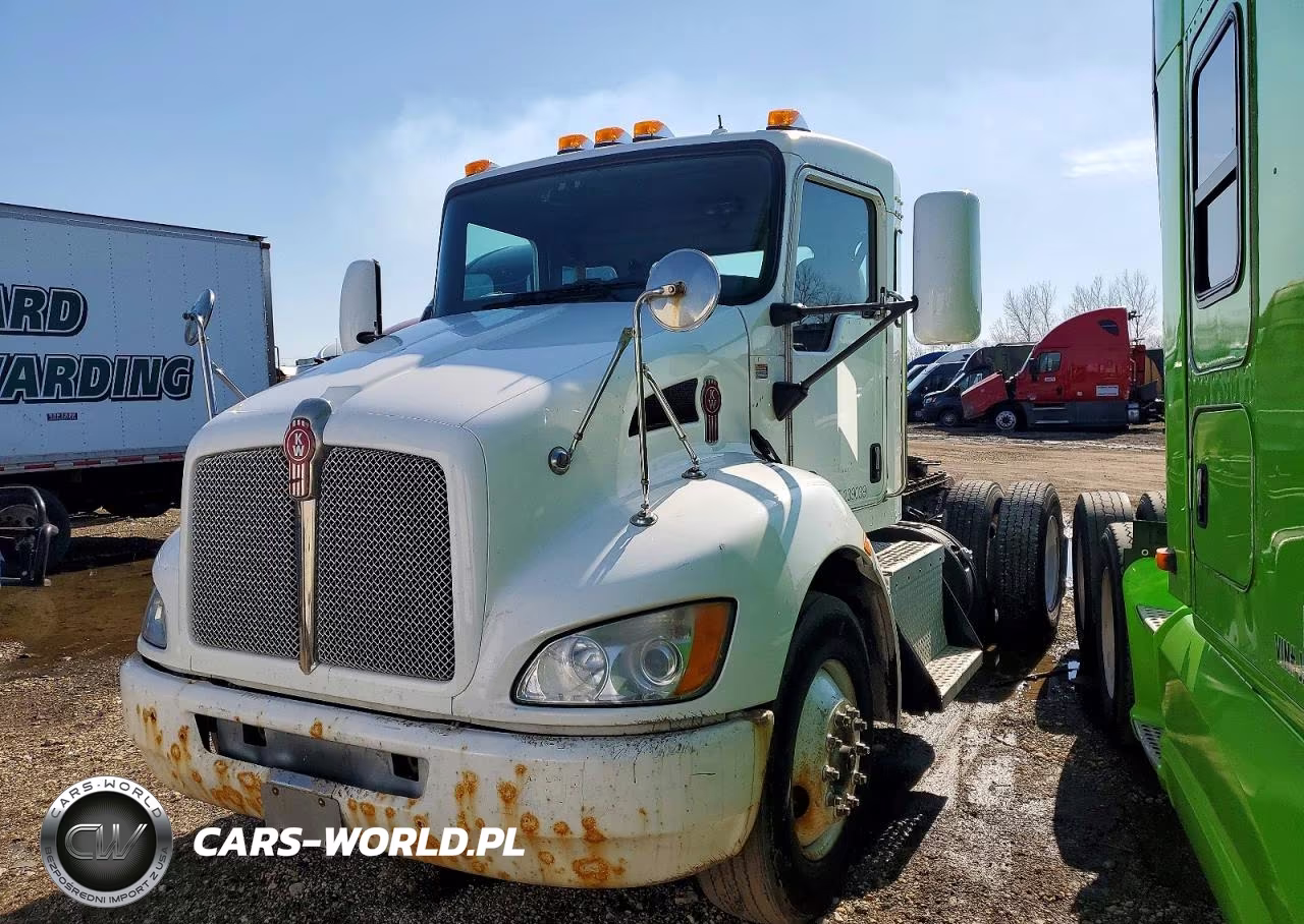 2016 Kenworth T330 Semi Truck VIN:2XKHAJ7X8GM462798 - 2