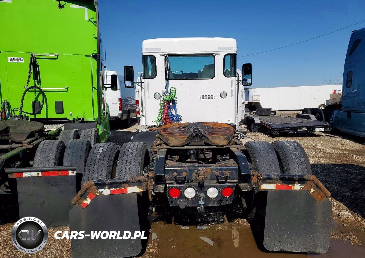 2016 Kenworth T330 Semi Truck VIN:2XKHAJ7X8GM462798 - 6