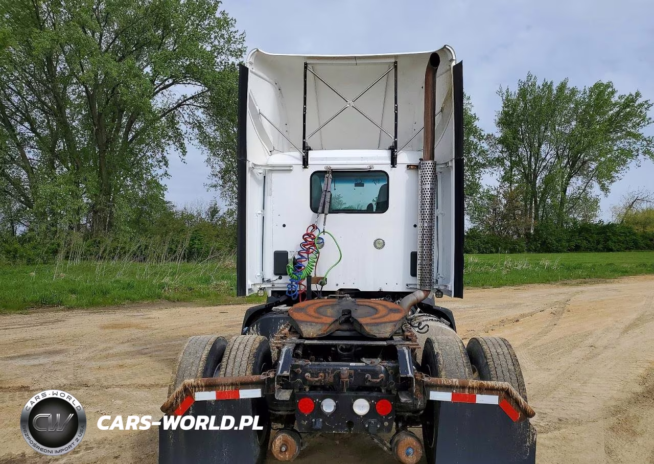 2016 Kenworth T680 Semi Truck VIN:1XKYA48XXGJ496331 - 6