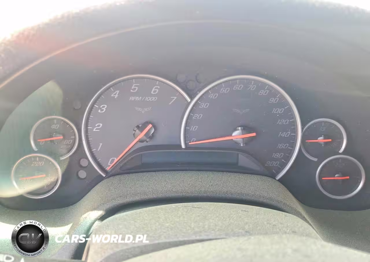 2010 Chev Corvette VIN:1G1YC3DWXA5107581 - 9