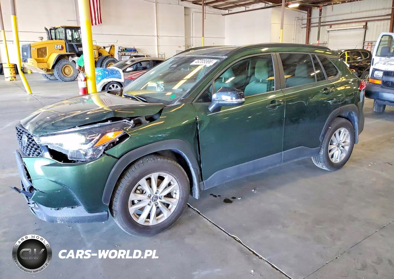 2025 Toyota Corolla Cross Le