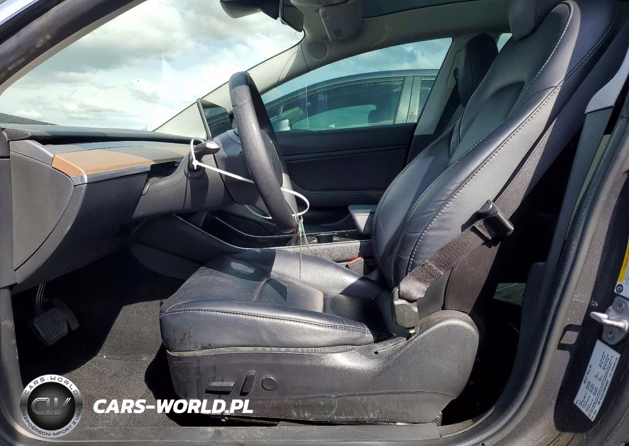 2019 Tesla Model 3 VIN:5YJ3E1EB5KF469281 - 7