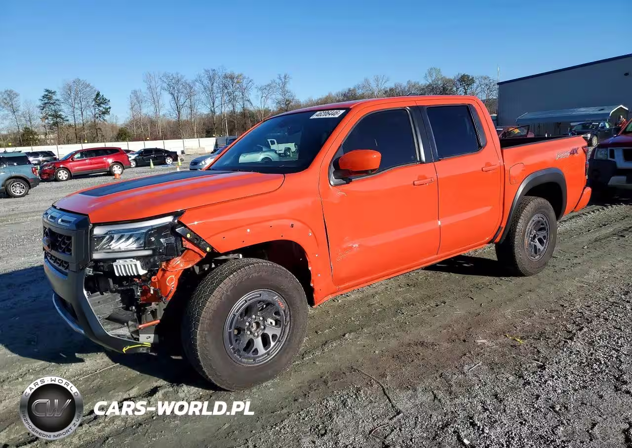 2025 Nissan Frontier Pro-4X 4X4