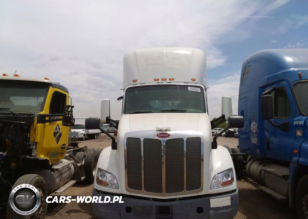 2018 Peterbilt 579 Semi Truck VIN:1XPBA48X6JD446421 - 9
